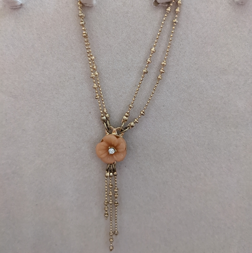 Chloe + Isabel Hanami Petite Collar Necklace